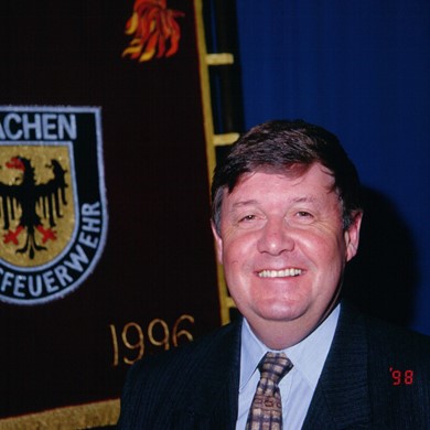 Sir Ken Knight